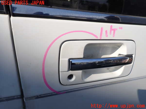 5UPJ-31241230]ビッグホーン(UBS73GW)右前ドア M284 中古_m0002.jpg