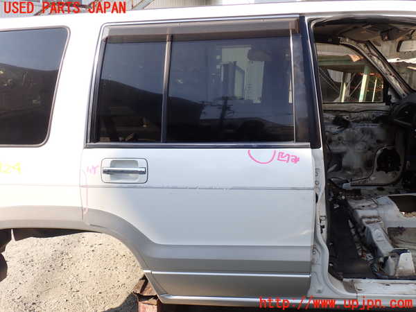 5UPJ-31241290]ビッグホーン(UBS73GW)右後ドア M2L4 中古_m0001.jpg