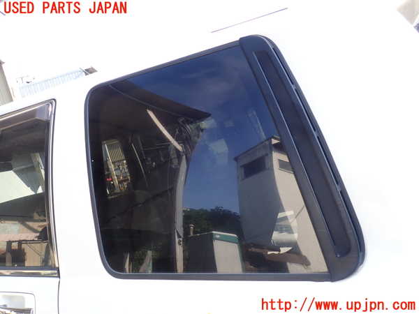 5UPJ-31241382]ビッグホーン(UBS73GW)左クォーターガラス M2L4 中古_m0001.jpg