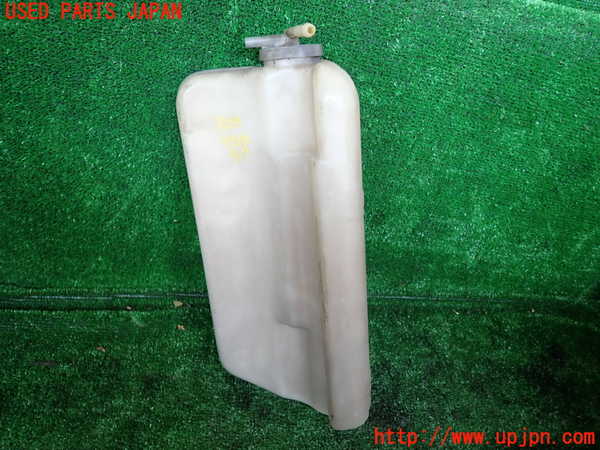 1UPJ-31242410]ビッグホーン(UBS73GW)ラジエータータンク 中古_m0001.jpg