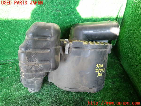 1UPJ-31242560]ビッグホーン(UBS73GW)エアクリーナーボックス 中古_m0001.jpg