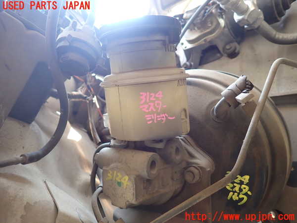 5UPJ-31244050]ビッグホーン(UBS73GW)ブレーキマスターシリンダー 中古_m0001.jpg