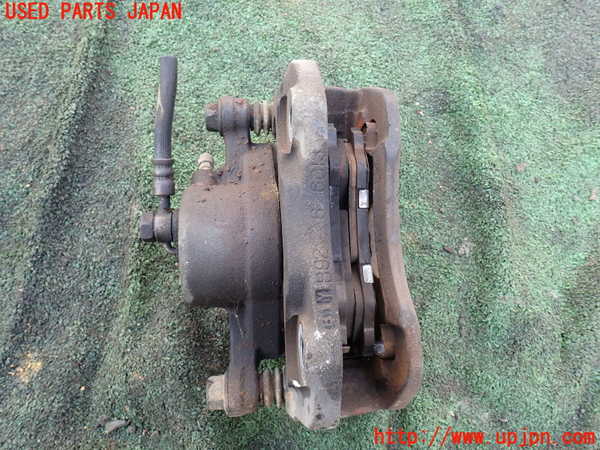 5UPJ-31244085]ビッグホーン(UBS73GW)左フロントキャリパー 中古_m0002.jpg