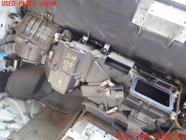 1UPJ-31246081]ビッグホーン(UBS73GW)エバポレーター1 中古_m0001.jpg