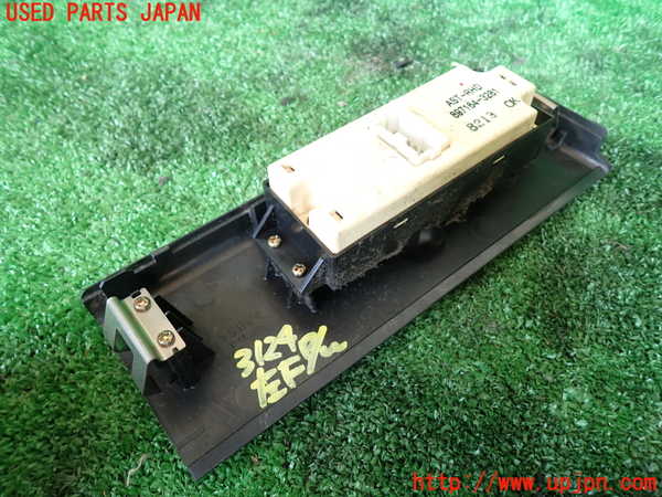 1UPJ-31246245]ビッグホーン(UBS73GW)左前パワーウィンドウスイッチ 中古_m0002.jpg