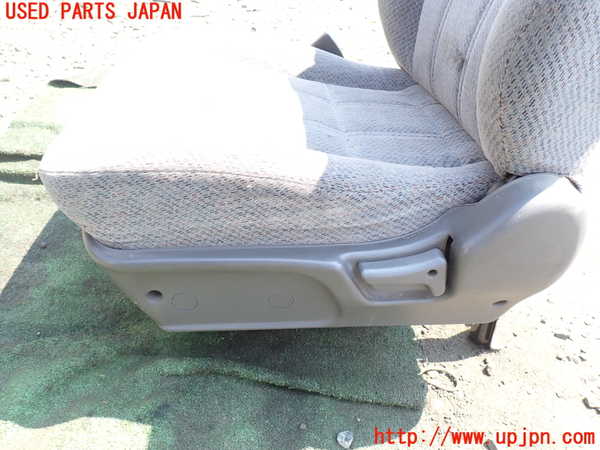 1UPJ-31247065]ビッグホーン(UBS73GW)助手席シート 中古_m0004.jpg