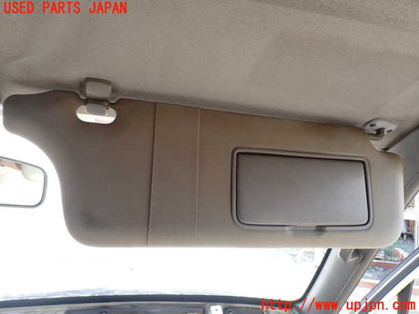 5UPJ-31247625]ビッグホーン(UBS73GW)室内サンバイザー右側 中古_m0002.jpg