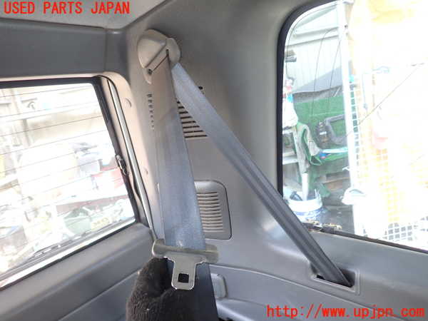 1UPJ-31247275]ビッグホーン(UBS73GW)左3列目シートベルト 中古_m0001.jpg