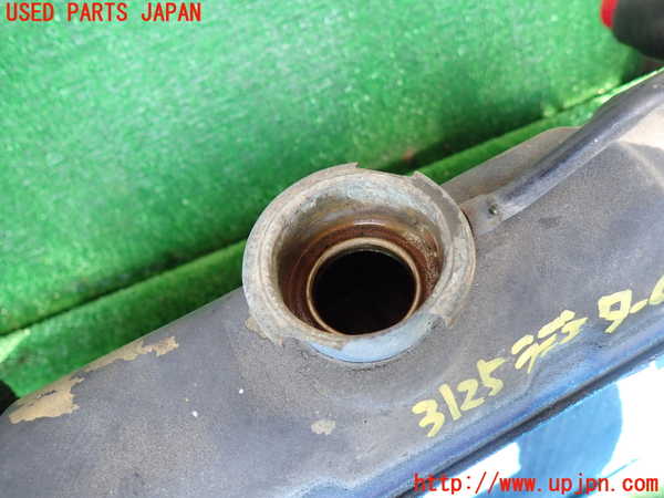 1UPJ-31252321]三菱ジープ(J58)ラジエーター1 中古_m0002.jpg