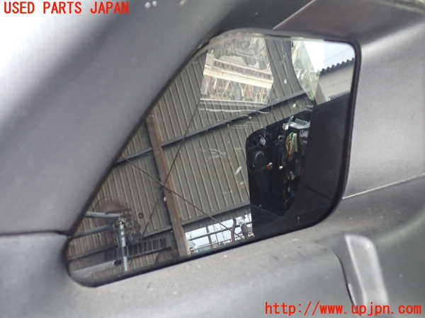 1UPJ-31261382]ジープ・グランドチェロキー(WK36T)左クォーターガラス M513 中古_m0002.jpg