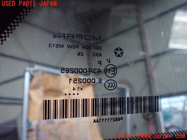 1UPJ-31261382]ジープ・グランドチェロキー(WK36T)左クォーターガラス M513 中古_m0003.jpg