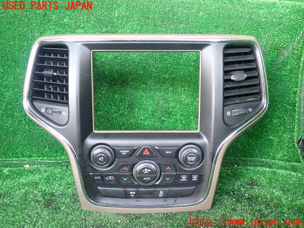 1UPJ-31266066]ジープ・グランドチェロキー(WK36T)エアコンスイッチ1 中古_m0001.jpg