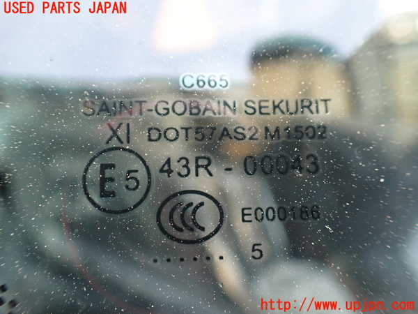 1UPJ-31271380]マセラティ・クアトロポルテ(MQP30A)右クォーターガラス 中古 SAINT-GOBAIN SEKURIT M1502 43R-00043_m0002.jpg
