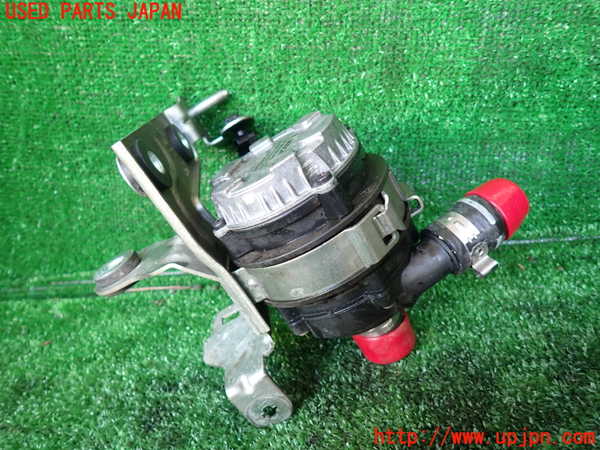 1UPJ-31272110]マセラティ・クアトロポルテ(MQP30A)ウォーターポンプ 中古_m0002.jpg