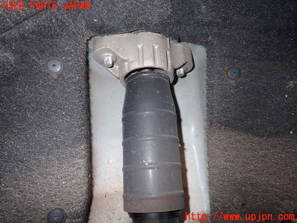 1UPJ-31275070]マセラティ・クアトロポルテ(MQP30A)右リアショックアブソーバー 中古_m0002.jpg