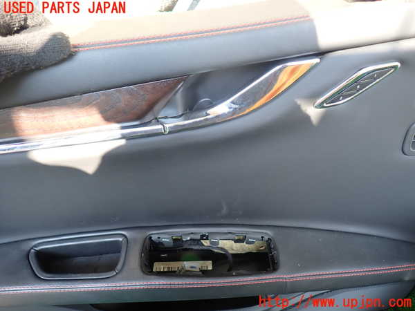 1UPJ-31271264]マセラティ・クアトロポルテ(MQP30A)左前ドア内張り 中古_m0002.jpg