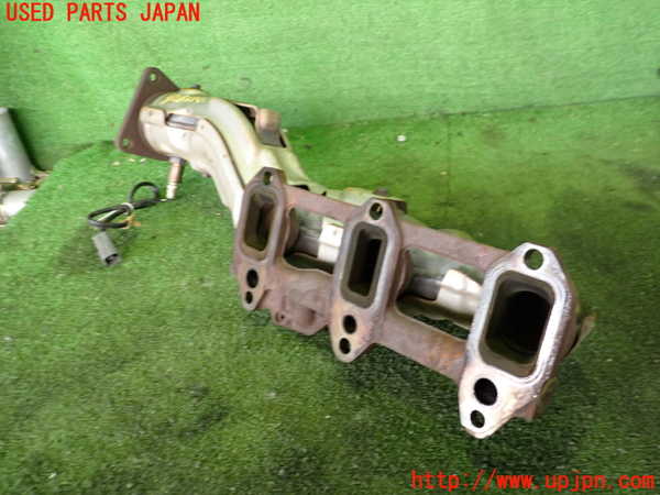 2UPJ-31282041]RX-8(SE3P)エキマニ1 中古_m0002.jpg