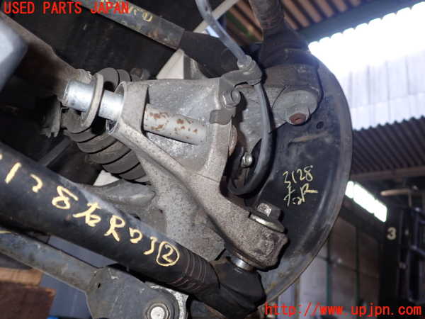 2UPJ-31284300]RX-8(SE3P)右リアナックルハブ 中古_m0001.jpg