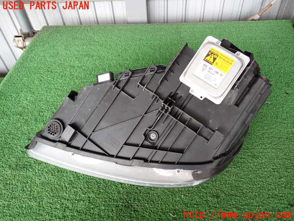 2UPJ-31291130]ポルシェ・カイエン ターボ(9PAM4851A)右ヘッドライト HID 中古_m0004.jpg