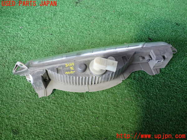 2UPJ-31291162]ポルシェ・カイエン ターボ(9PAM4851A)左ウィンカーレンズ 中古_m0004.jpg