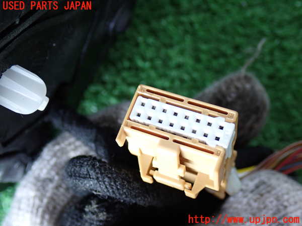 2UPJ-31291212]ポルシェ・カイエン ターボ(9PAM4851A)左ドアミラー 中古_m0004.jpg