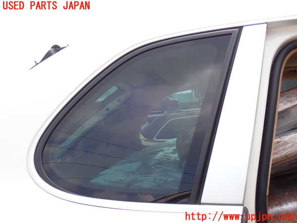 2UPJ-31291380]ポルシェ・カイエン ターボ(9PAM4851A)右クォーターガラス (43R-00069 M2) 中古_m0001.jpg