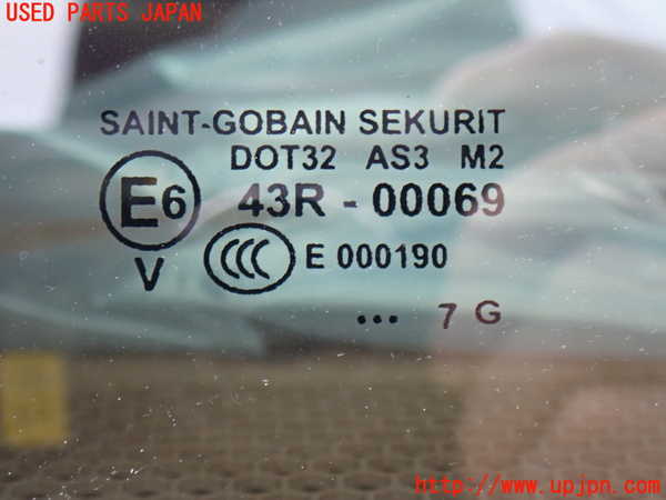 2UPJ-31291382]ポルシェ・カイエン ターボ(9PAM4851A)左クォーターガラス (43R-00069 M2) 中古_m0002.jpg