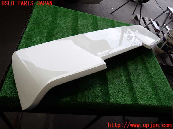 2UPJ-31291520]ポルシェ・カイエン ターボ(9PAM4851A)リアスポイラー 中古_m0001.jpg