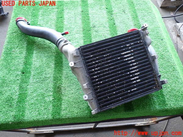 2UPJ-31292451]ポルシェ・カイエン ターボ(9PAM4851A)インタークーラー1 中古_m0003.jpg