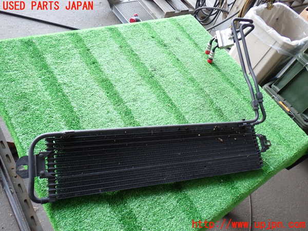 2UPJ-31292482]ポルシェ・カイエン ターボ(9PAM4851A)オイルクーラー2 中古_m0002.jpg