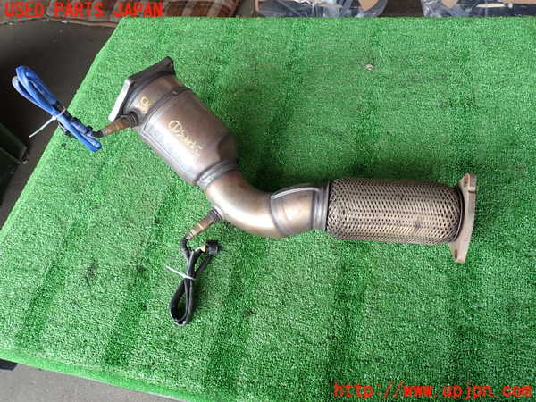 2UPJ-31292631]ポルシェ・カイエン ターボ(9PAM4851A)フロントパイプ1 中古_m0003.jpg
