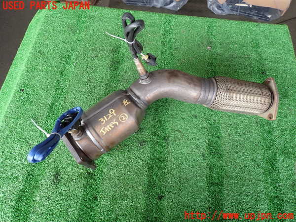 2UPJ-31292632]ポルシェ・カイエン ターボ(9PAM4851A)フロントパイプ2 中古_m0001.jpg