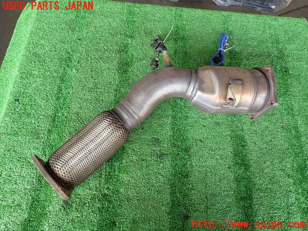 2UPJ-31292632]ポルシェ・カイエン ターボ(9PAM4851A)フロントパイプ2 中古_m0004.jpg