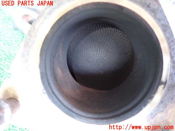 2UPJ-31292661]ポルシェ・カイエン ターボ(9PAM4851A)触媒1 中古_m0002.jpg