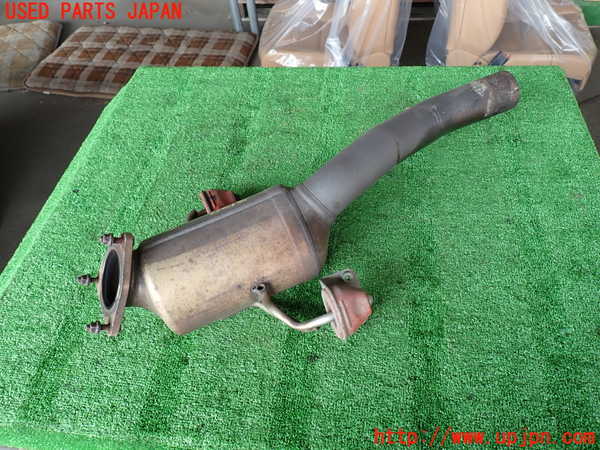 2UPJ-31292661]ポルシェ・カイエン ターボ(9PAM4851A)触媒1 中古_m0003.jpg