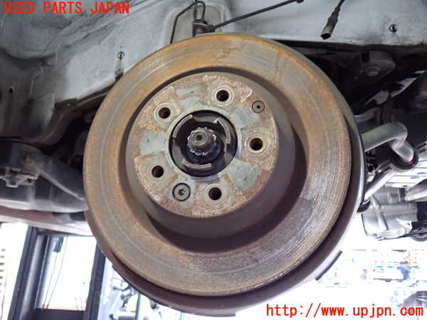 2UPJ-31294305]ポルシェ・カイエン ターボ(9PAM4851A)左リアナックルハブ 中古_m0001.jpg