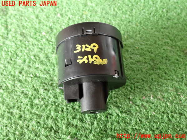 2UPJ-31296285]ポルシェ・カイエン ターボ(9PAM4851A)ライトスイッチ 中古_m0002.jpg