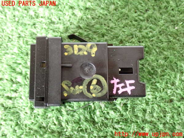 2UPJ-31296311]ポルシェ・カイエン ターボ(9PAM4851A)スイッチ6 (シートヒーター) 中古_m0002.jpg