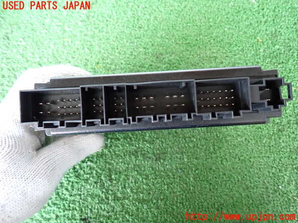 2UPJ-31296147]ポルシェ・カイエン ターボ(9PAM4851A)コンピューター2 (7L5 937 049 AA) 中古_m0002.jpg