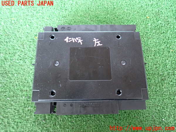 2UPJ-31296147]ポルシェ・カイエン ターボ(9PAM4851A)コンピューター2 (7L5 937 049 AA) 中古_m0004.jpg