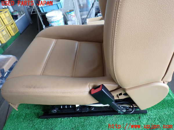 2UPJ-31297065]ポルシェ・カイエン ターボ(9PAM4851A)助手席シート 中古_m0003.jpg