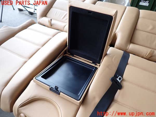 2UPJ-31297385]ポルシェ・カイエン ターボ(9PAM4851A)リアシート 中古_m0003.jpg