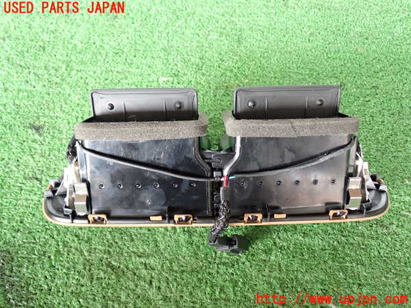 2UPJ-31297526]ポルシェ・カイエン ターボ(9PAM4851A)エアコン吹き出し口1 (真中) 中古_m0003.jpg