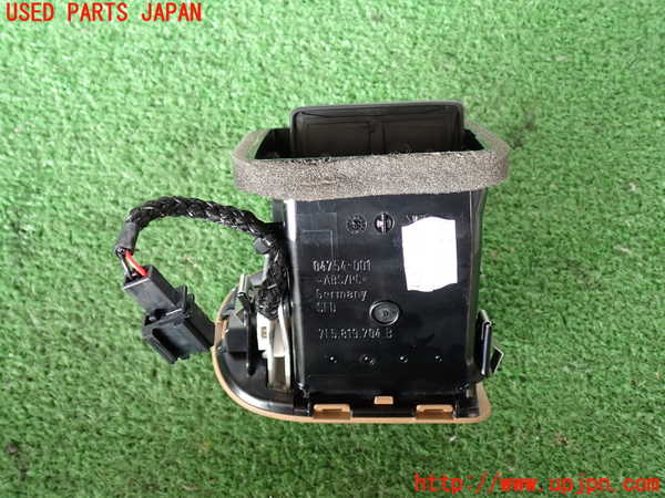 2UPJ-31297527]ポルシェ・カイエン ターボ(9PAM4851A)エアコン吹き出し口2 (右) 中古_m0003.jpg