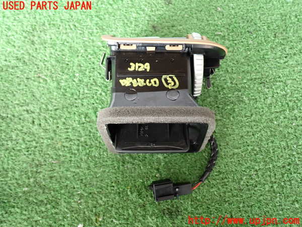 2UPJ-31297528]ポルシェ・カイエン ターボ(9PAM4851A)エアコン吹き出し口3 (左) 中古_m0002.jpg