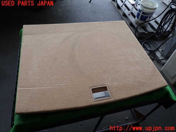 2UPJ-31297771]ポルシェ・カイエン ターボ(9PAM4851A)ラゲッジトレイ1 中古_m0001.jpg