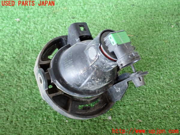 2UPJ-31301180]ジープ・グランドチェロキー(WK36T)右フォグ 中古_m0003.jpg