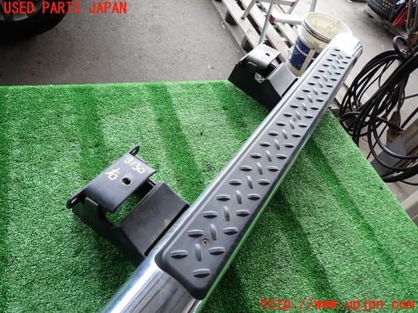 2UPJ-31301390]ジープ・グランドチェロキー(WK36T)右サイドステップ 中古_m0002.jpg