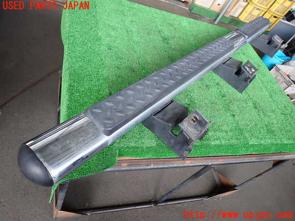2UPJ-31301390]ジープ・グランドチェロキー(WK36T)右サイドステップ 中古_m0003.jpg