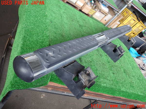 2UPJ-31301392]ジープ・グランドチェロキー(WK36T)左サイドステップ 中古_m0003.jpg